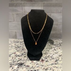 Set of 2 Gold Women’s Necklaces- GUC
